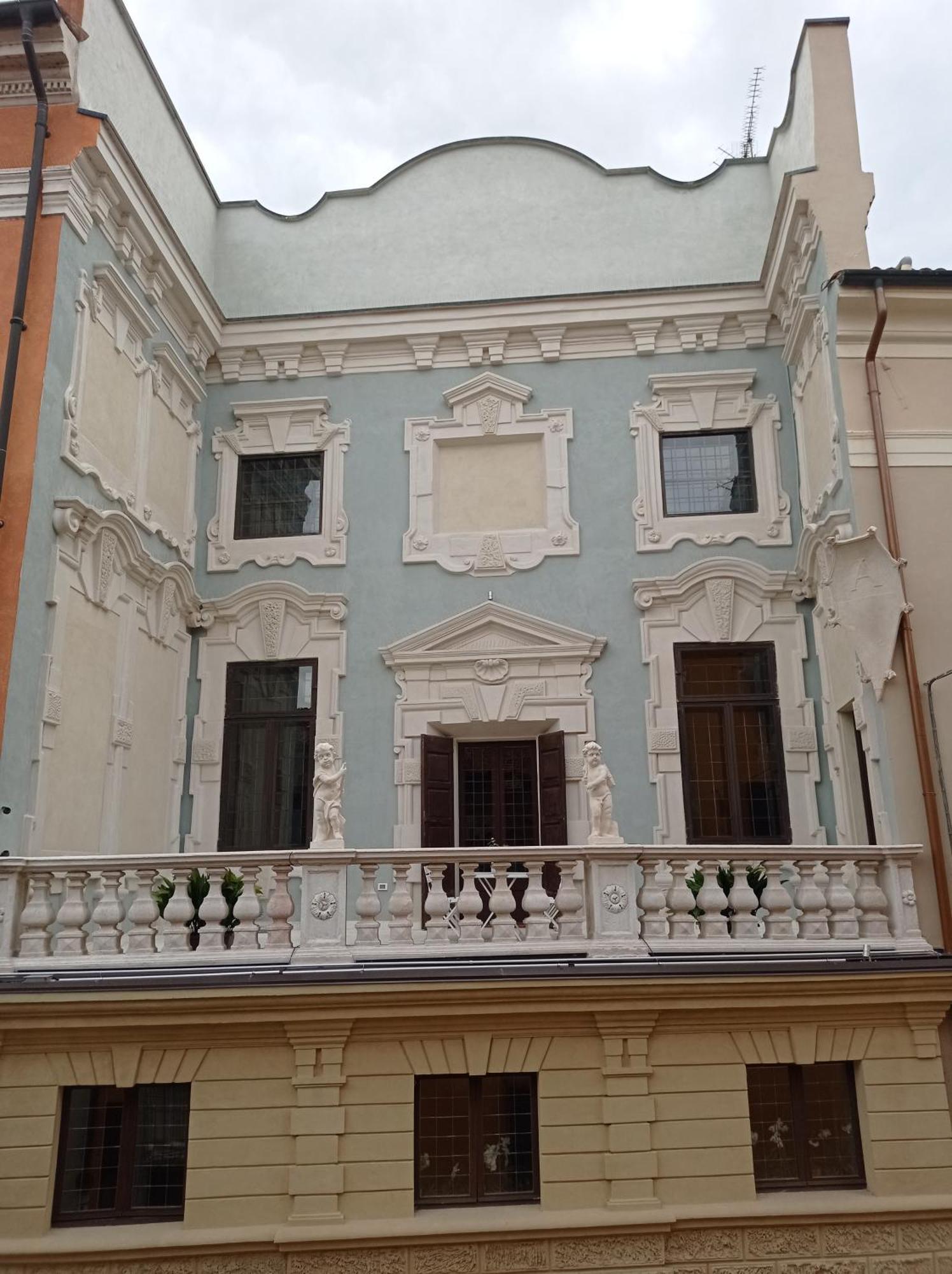 Palazzo Arrivabene B&B Mantova Exterior photo